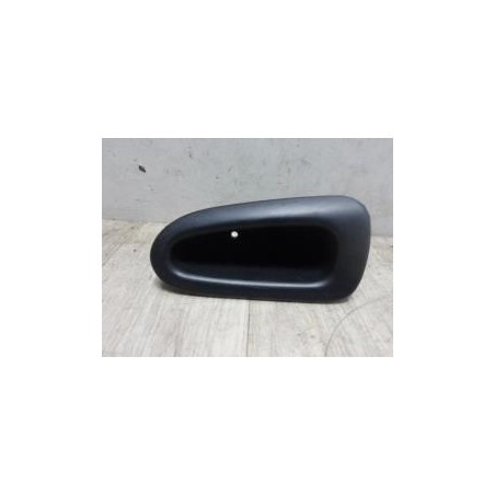 Garniture porte arriere gauche CITROEN C3 PICASSO PHASE 1 d’occasion