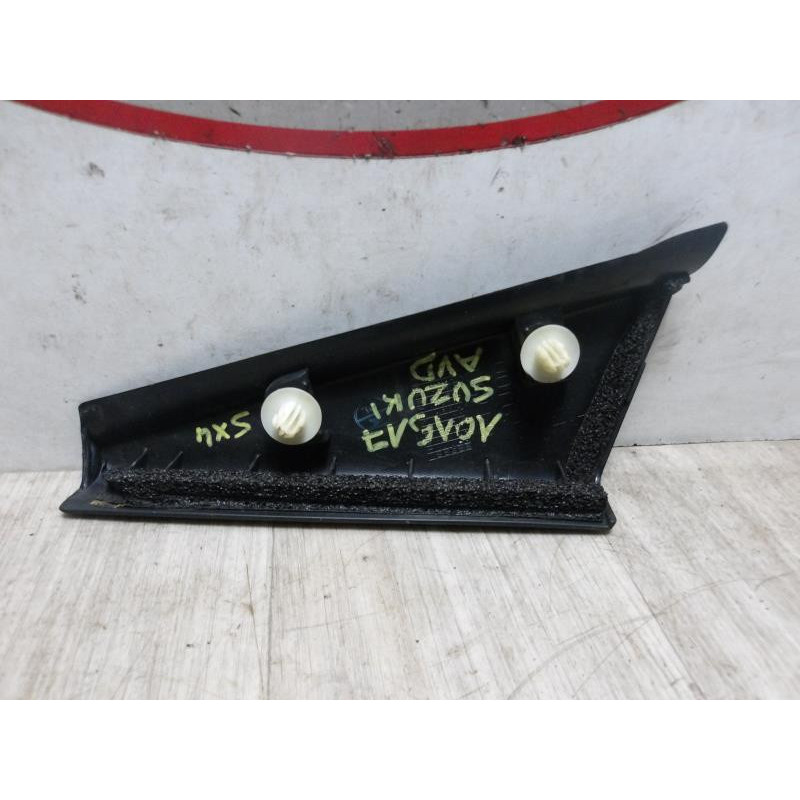 Garniture porte avant droite SUZUKI SX4 1 d’occasion
