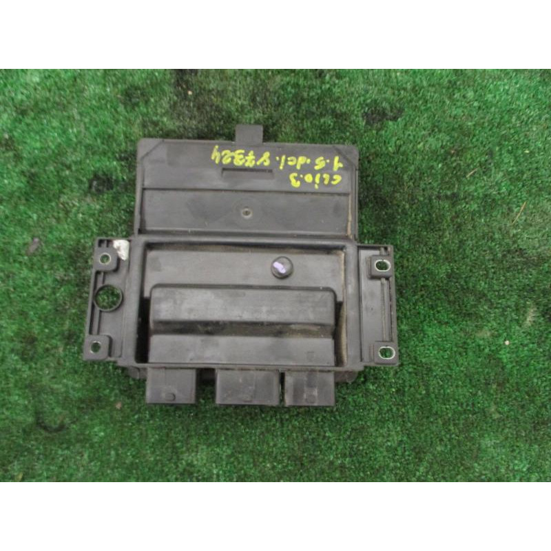 Calculateur moteur RENAULT CLIO III PHASE 1 d’occasion