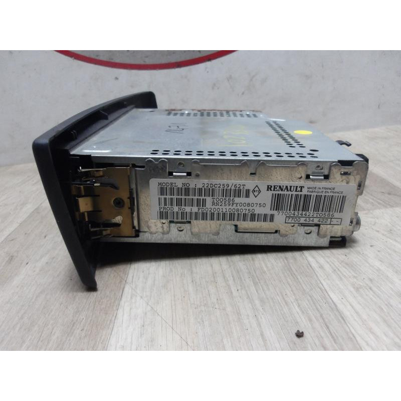 Autoradio d'origine RENAULT MEGANE 1 PHASE 2 d’occasion