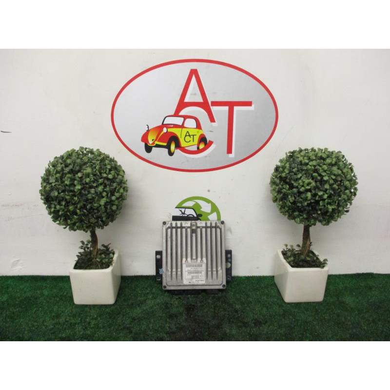 Calculateur moteur RENAULT CLIO III PHASE 1 d’occasion