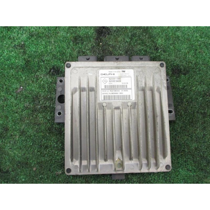 Calculateur moteur RENAULT CLIO III PHASE 1 d’occasion