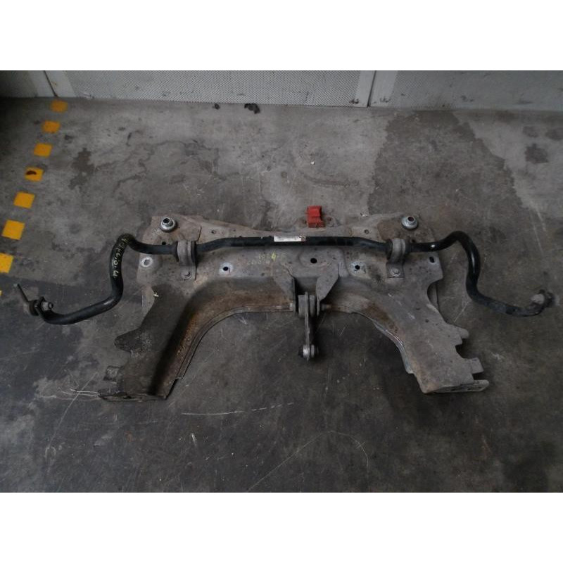 Berceau avant RENAULT CLIO 4 PHASE 1 d’occasion