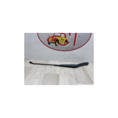 Bras essuie glace avant droit DACIA DUSTER 1 PHASE 1 d’occasion