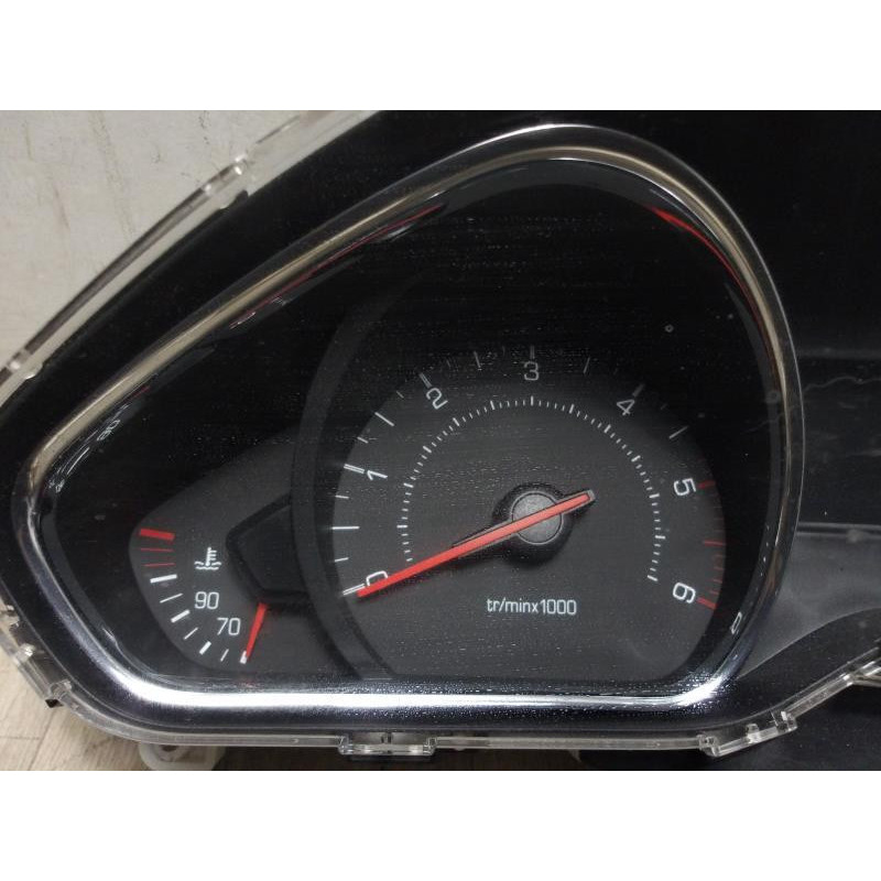 Compteur PEUGEOT 208 1 PHASE 1 d’occasion