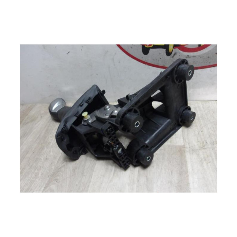 Levier de vitesses PEUGEOT 208 1 PHASE 1 d’occasion