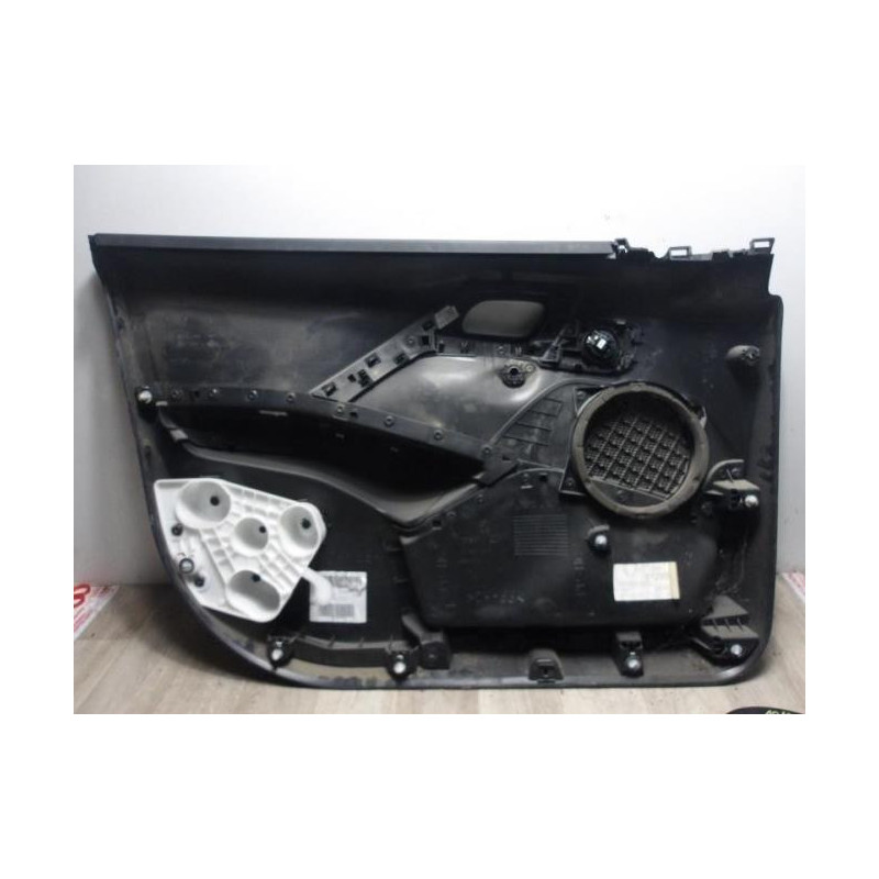 Panneau de porte avant droit PEUGEOT 208 1 PHASE 1 d’occasion