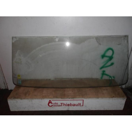 Pare brise CITROEN C25 PHASE 1 d’occasion