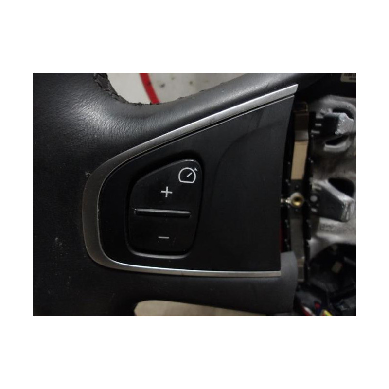 Volant RENAULT CAPTUR 1 PHASE 2 d’occasion