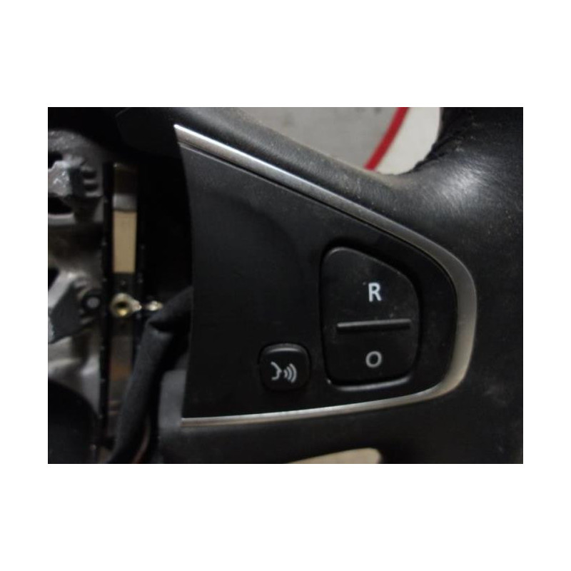 Volant RENAULT CAPTUR 1 PHASE 2 d’occasion