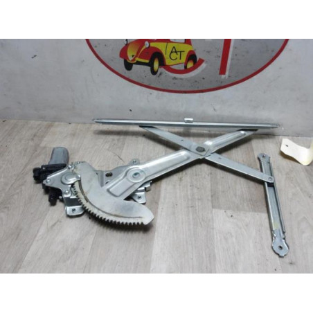 Leve vitre electrique avant gauche SUZUKI ALTO 3 d’occasion