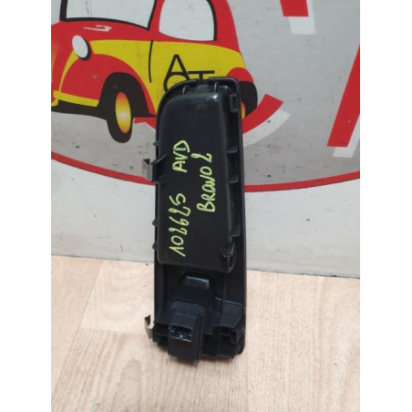 Interrupteur de leve vitre avant droit FIAT BRAVO 2 d’occasion