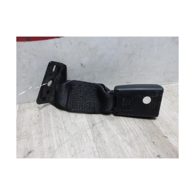 Attache ceinture arriere centrale FIAT BRAVO 2 d’occasion