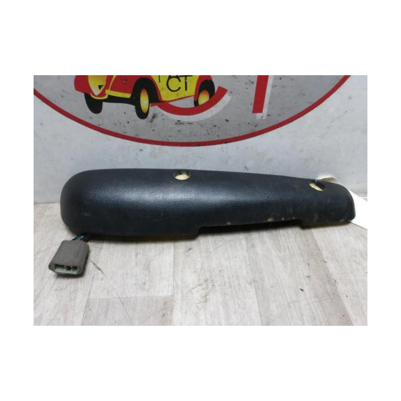 Garniture porte avant droite HYUNDAI GALLOPER d’occasion
