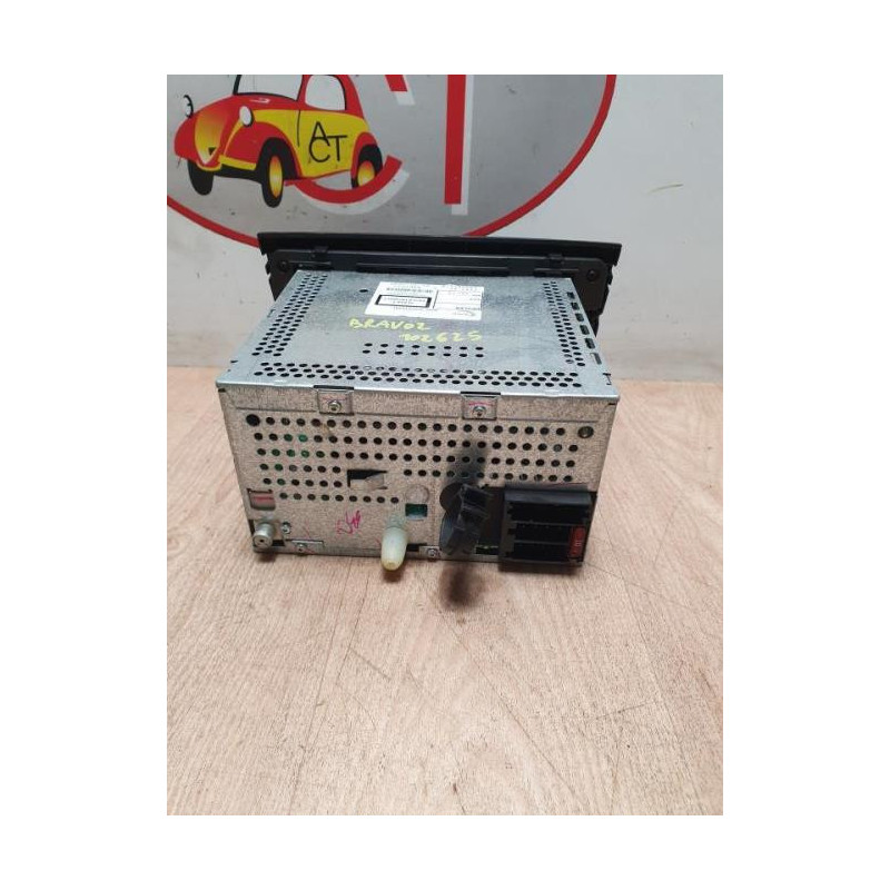 Autoradio d'origine FIAT BRAVO 2 d’occasion