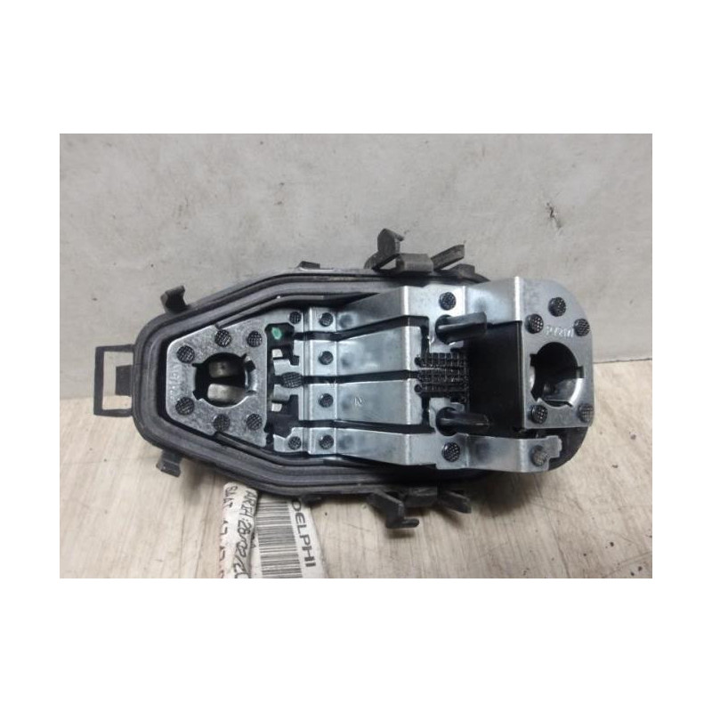 Platine feu arriere gauche RENAULT CLIO 4 PHASE 1 d’occasion