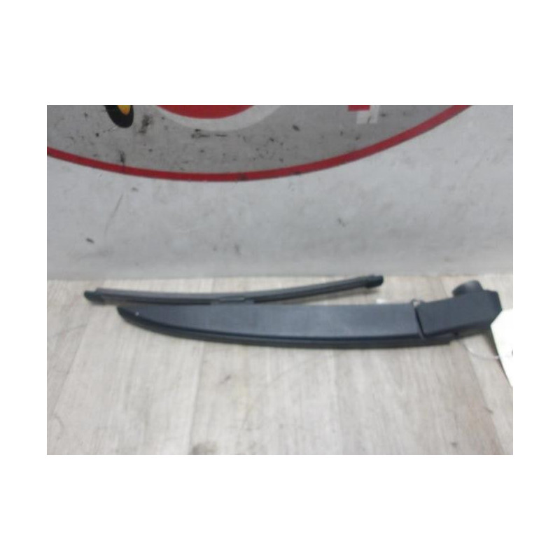 Bras essuie glace arriere RENAULT CLIO 4 PHASE 1 d’occasion
