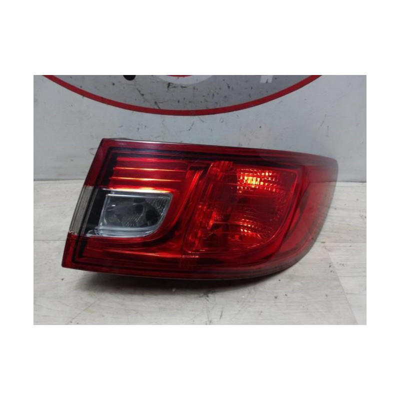 Feu arriere principal droit (feux) RENAULT CLIO 4 PHASE 1 d’occasion