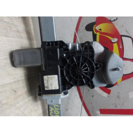 Leve vitre electrique avant gauche RENAULT CLIO 4 PHASE 1 d’occasion