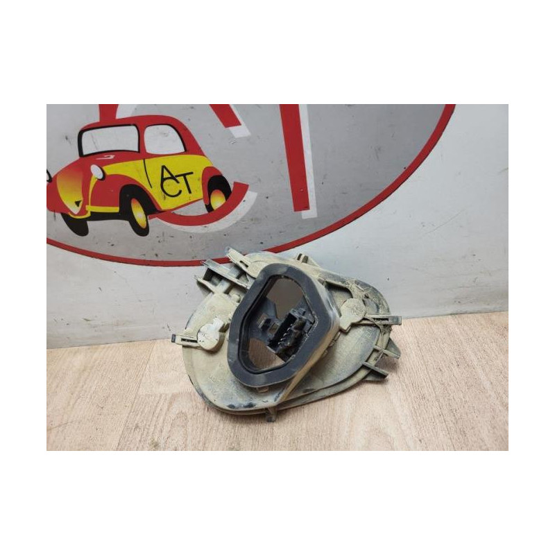 Platine feu arriere gauche PEUGEOT 208 1 PHASE 1 d’occasion