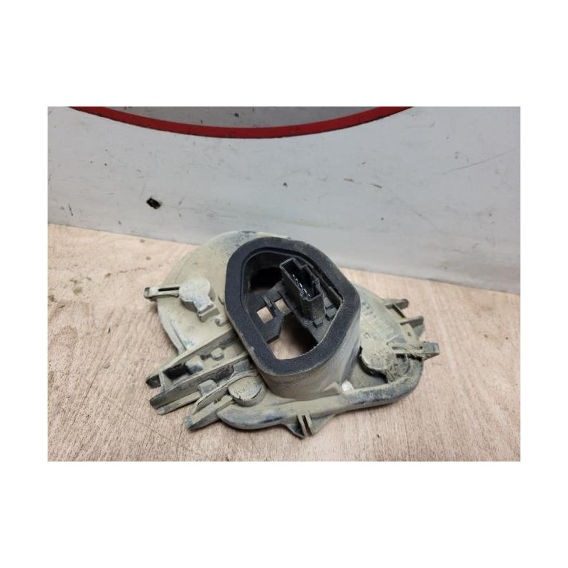 Platine feu arriere droit PEUGEOT 208 1 PHASE 1 d’occasion