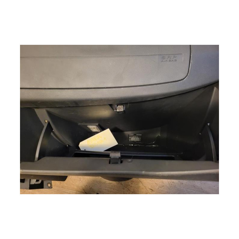 Tableau de bord DACIA DUSTER 1 PHASE 1 d’occasion