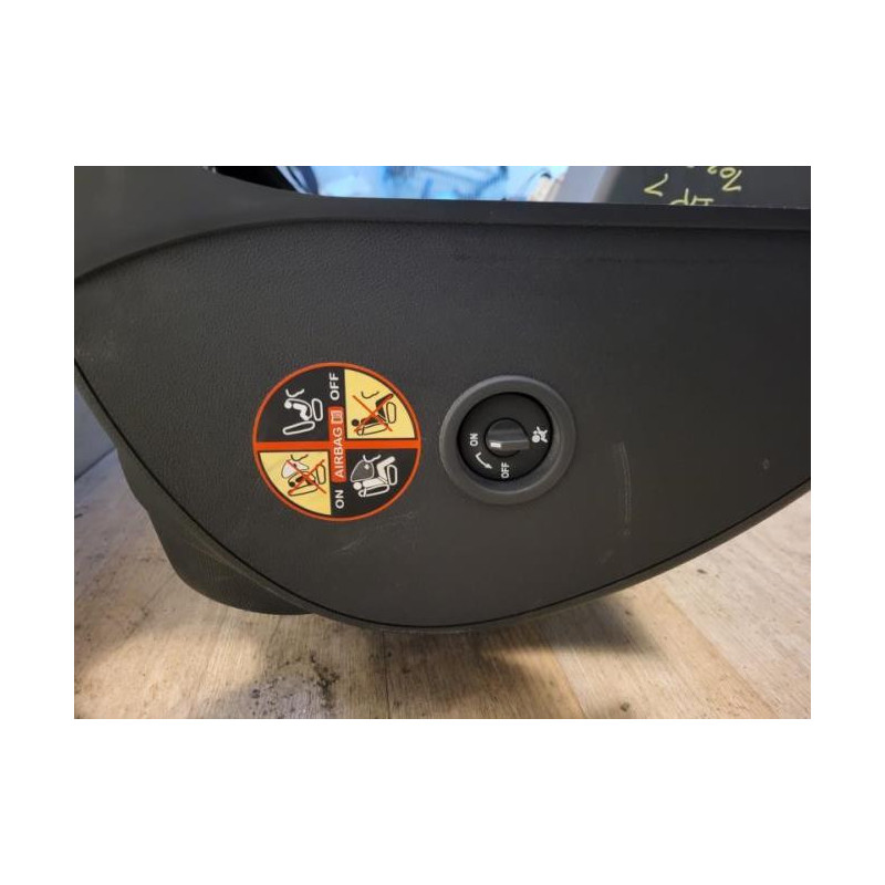 Tableau de bord DACIA DUSTER 1 PHASE 1 d’occasion