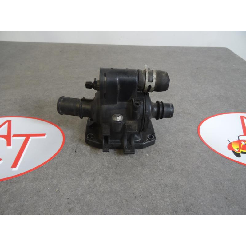 Boitier eau CITROEN C4 d’occasion