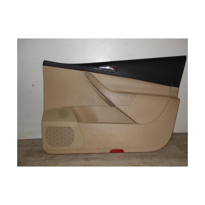 Panneau de porte avant droit VOLKSWAGEN PASSAT 5 d’occasion