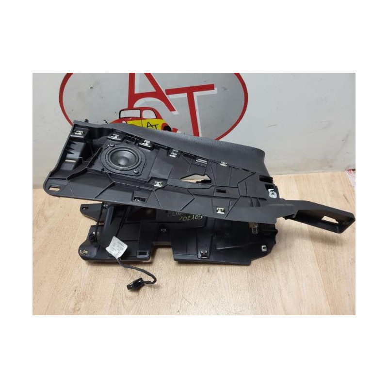 Console central (interieur plastique) RENAULT CLIO 5 d’occasion