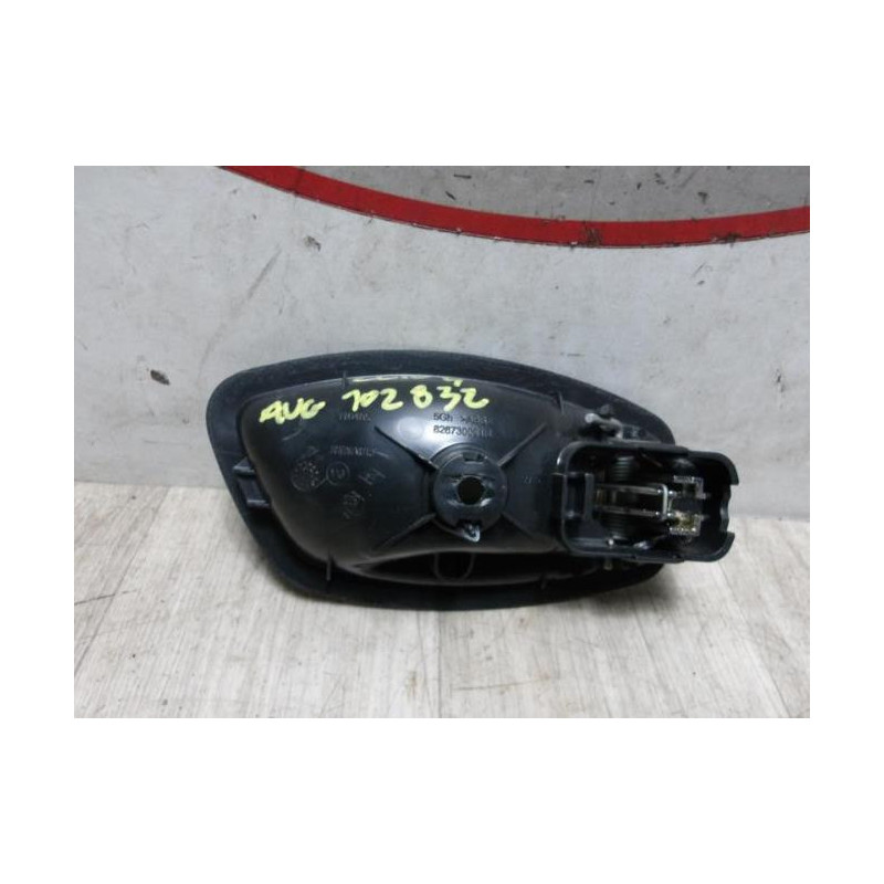 Poignee interieur avant gauche RENAULT CLIO 4 PHASE 1 d’occasion