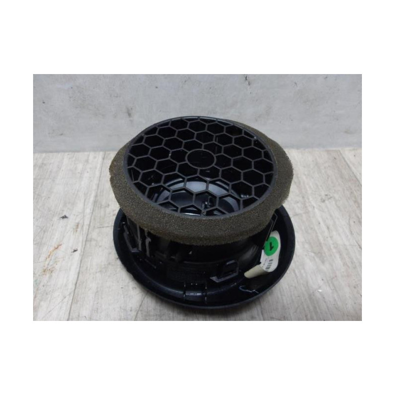 Aerateur tableau de bord avant gauche RENAULT CLIO 4 PHASE 1 d’occasion