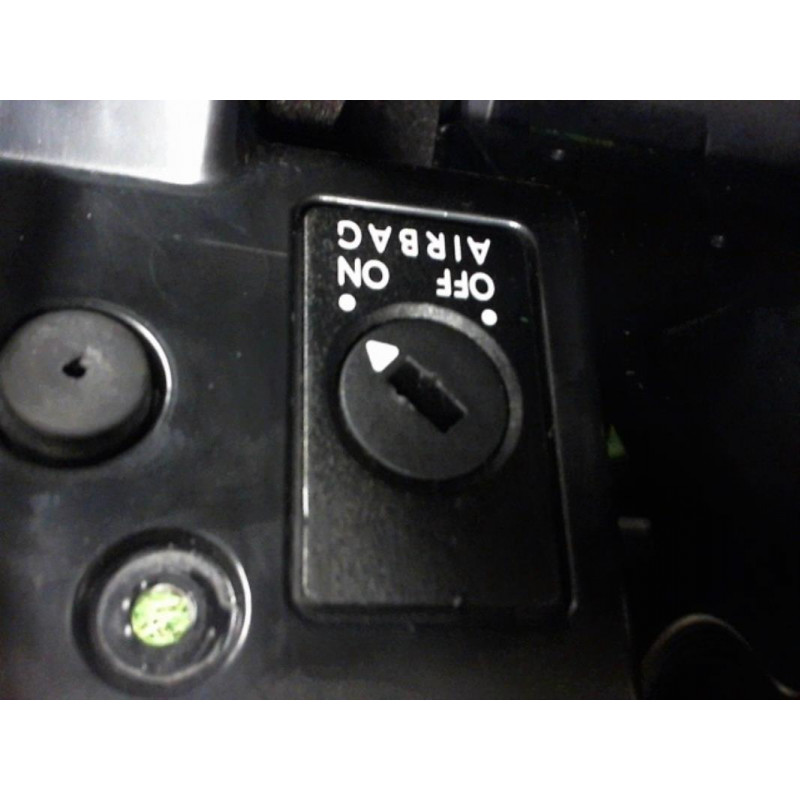 Boite a gants VOLKSWAGEN PASSAT VI (3C2/362) d’occasion