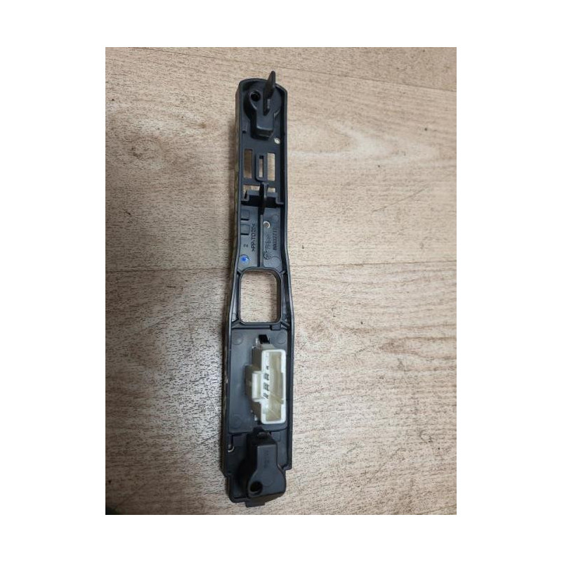 Platine feu arriere droit CITROEN C5 1 PHASE 2 d’occasion
