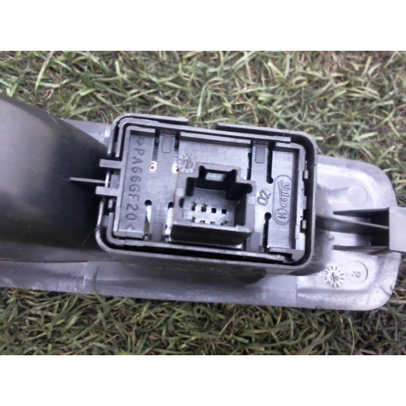 Interrupteur de leve vitre arriere droit RENAULT MEGANE III PHASE 1 d’occasion