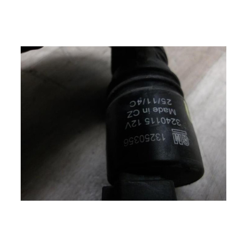 Pompe lave glace avant CHEVROLET CRUZE PHASE 2 d’occasion