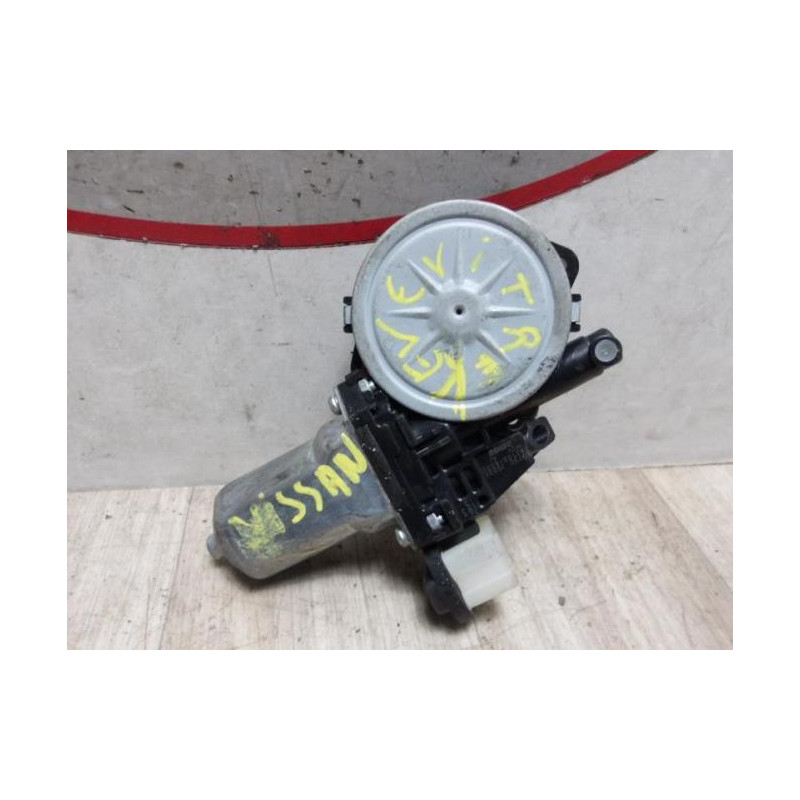 Moteur leve vitre avant droit NISSAN X-TRAIL 2 PHASE 1 d’occasion