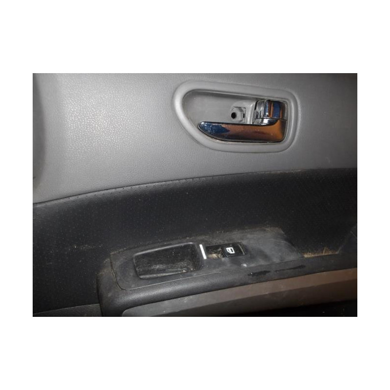 Panneau de porte avant droit NISSAN X-TRAIL 2 PHASE 1 d’occasion