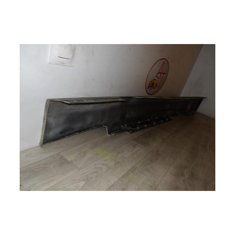 Bas de caisse gauche BMW SERIE 1 E87 PHASE 2 d’occasion
