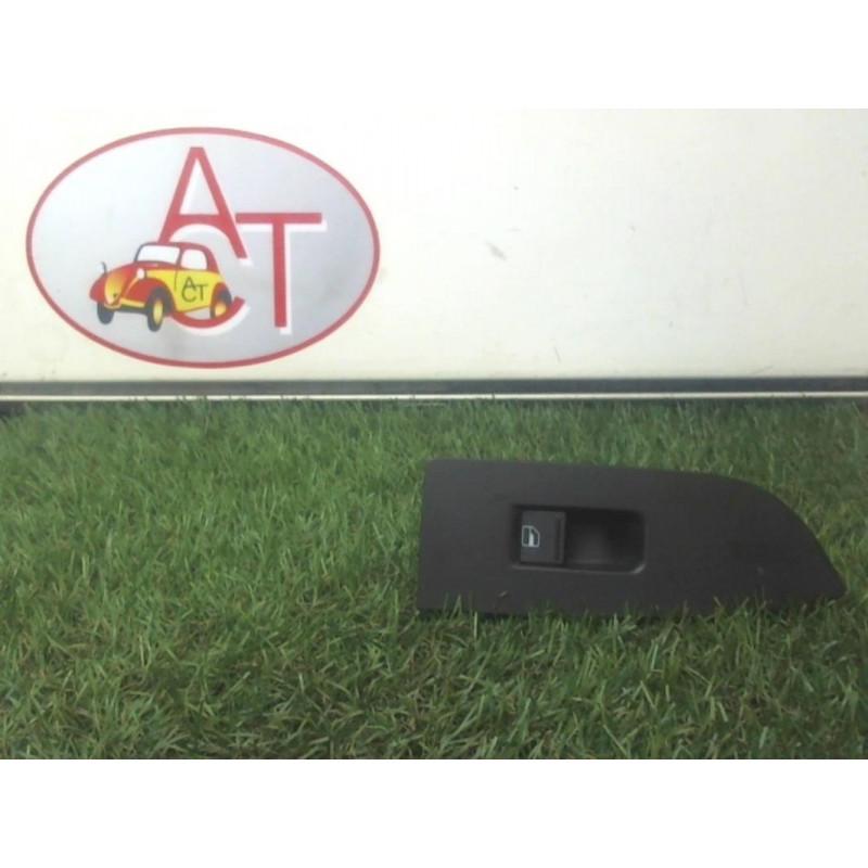 Interrupteur de leve vitre arriere droit VOLKSWAGEN PASSAT VI (3C2/362) d’occasion