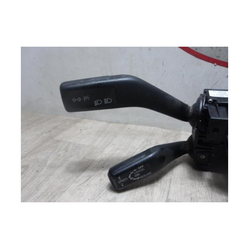 Com (Bloc Contacteur Tournant+Commodo Essuie Glace+Commodo Phare) VOLKSWAGEN PASSAT 5 d’occasion