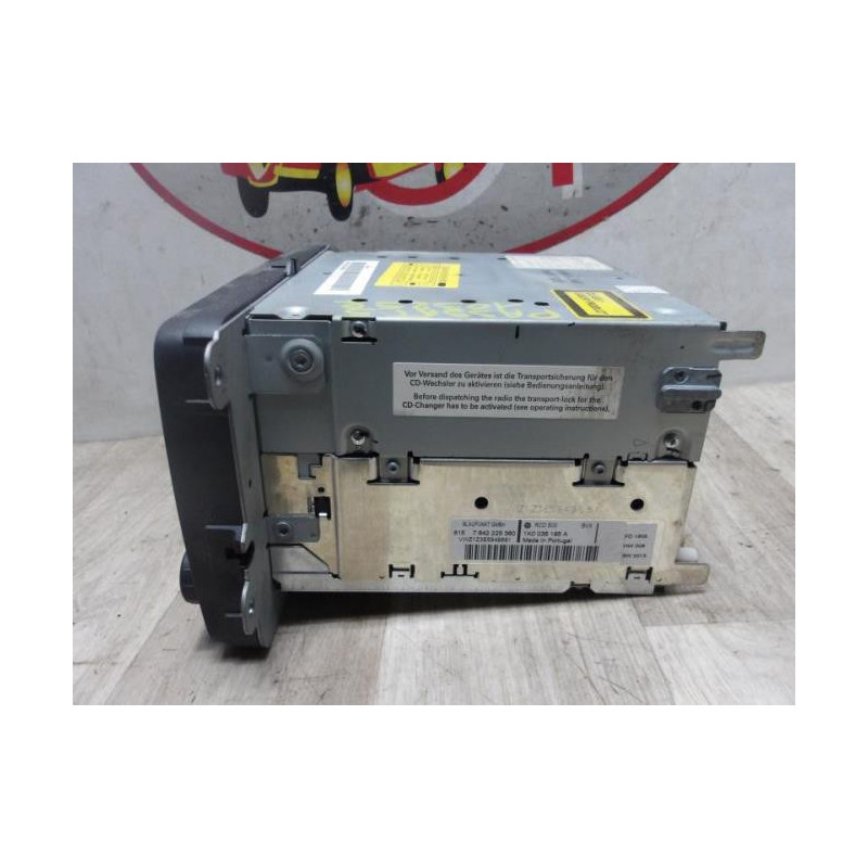 Autoradio d'origine VOLKSWAGEN PASSAT 5 d’occasion