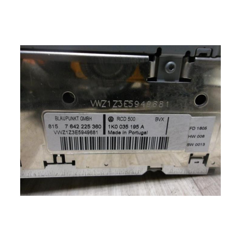 Autoradio d'origine VOLKSWAGEN PASSAT 5 d’occasion