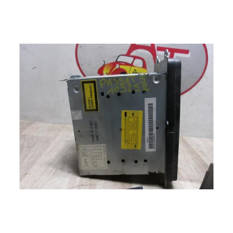 Autoradio d'origine VOLKSWAGEN PASSAT 5 d’occasion