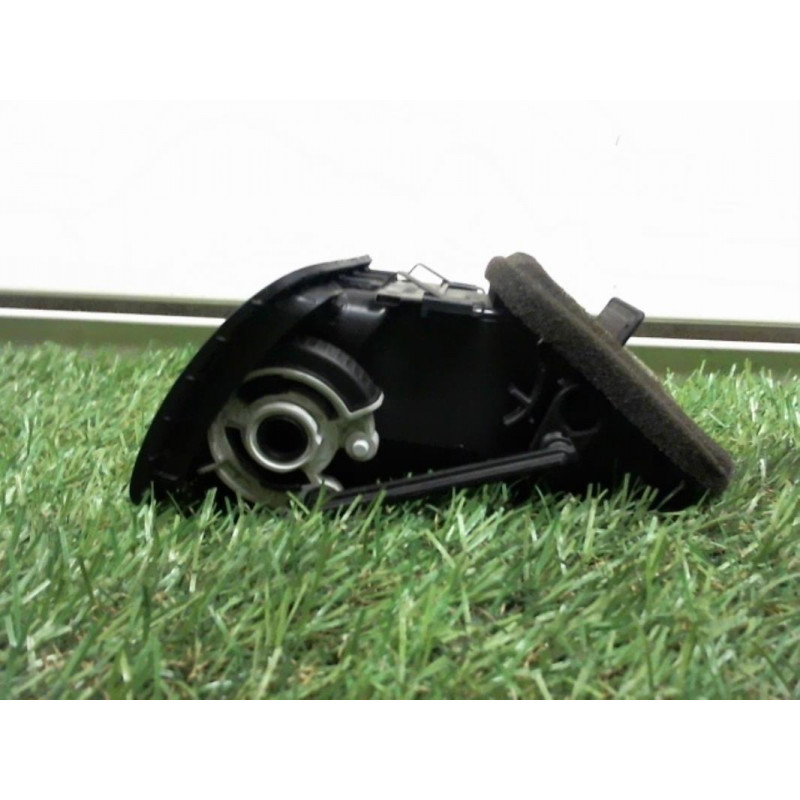Aerateur tableau de bord avant gauche VOLKSWAGEN PASSAT VI (3C2/362) d’occasion