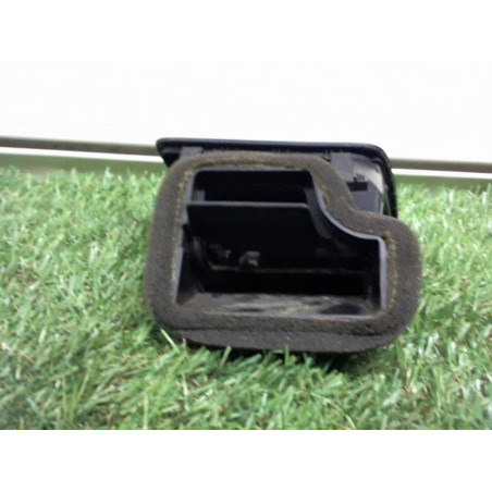 Aerateur tableau de bord avant gauche VOLKSWAGEN PASSAT VI (3C2/362) d’occasion