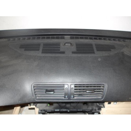 Tableau de bord VOLKSWAGEN PASSAT 5 d’occasion