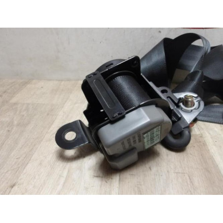 Ceinture arriere gauche troisieme ligne SSANGYONG REXTON 1 PHASE 1 d’occasion