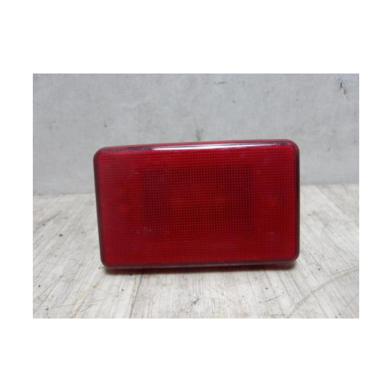 Lumiere porte arriere gauche MITSUBISHI PAJERO 3 PHASE 1 d’occasion