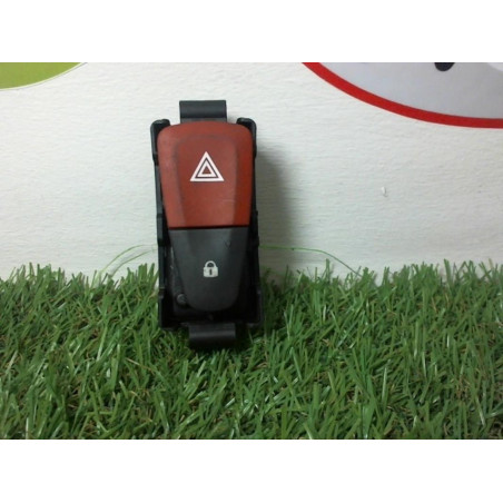 Bouton de warning RENAULT MEGANE III PHASE 1 d’occasion